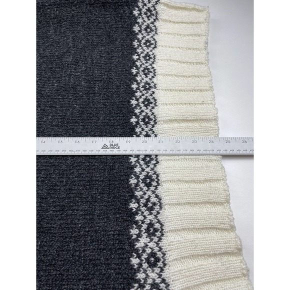 3 for $25-New York & Company Women’s Gray Turtleneck Sweater Size Large - Picture 3 of 7